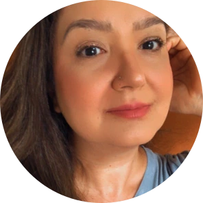 Ângela Secundini Ramos, autora dos livros